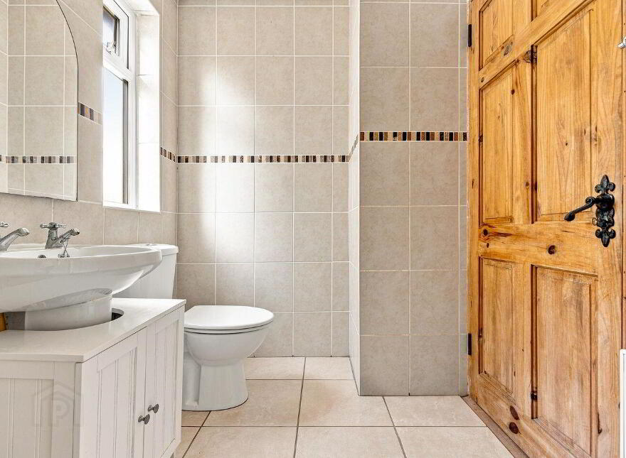 1653 Pairc Mhuire, Newbridge, W12W403