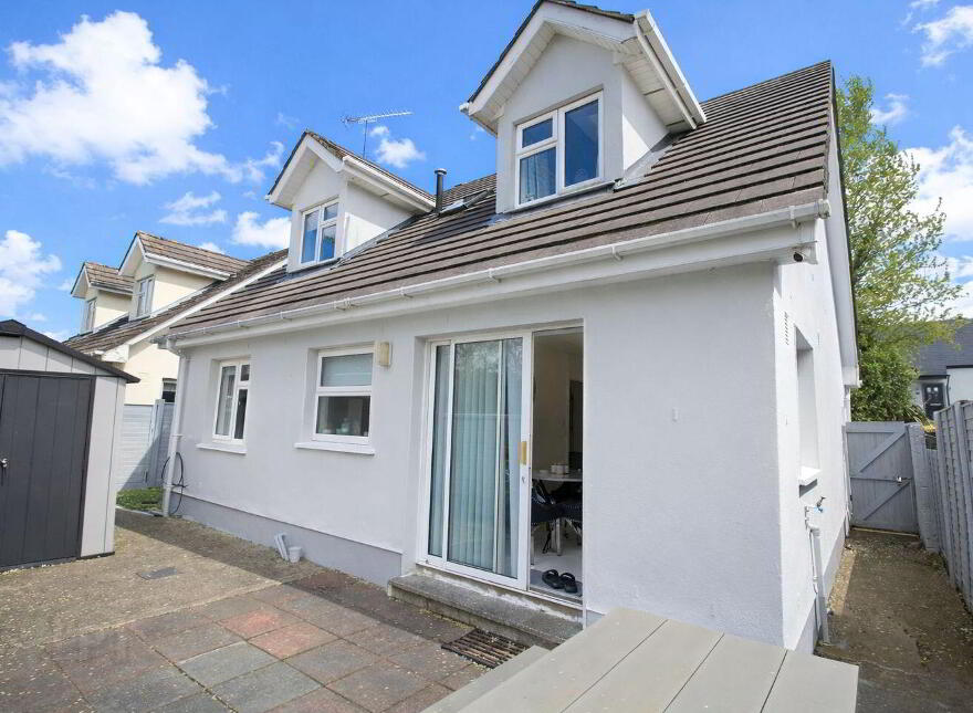 2 Ballinatray Upper, Courtown, Gorey, Y25HW29