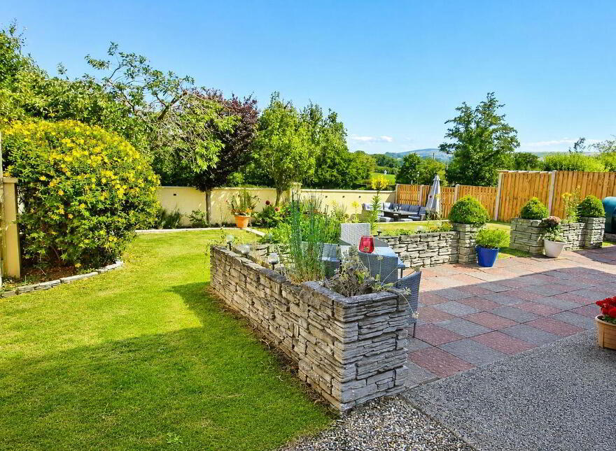20 Brookfield, Carnew, Arklow, Y14NA71