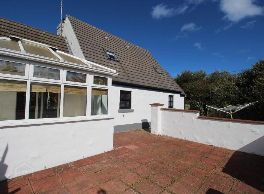 Lazy Acre, Roney Point, Ardamine, Gorey, Y25A273