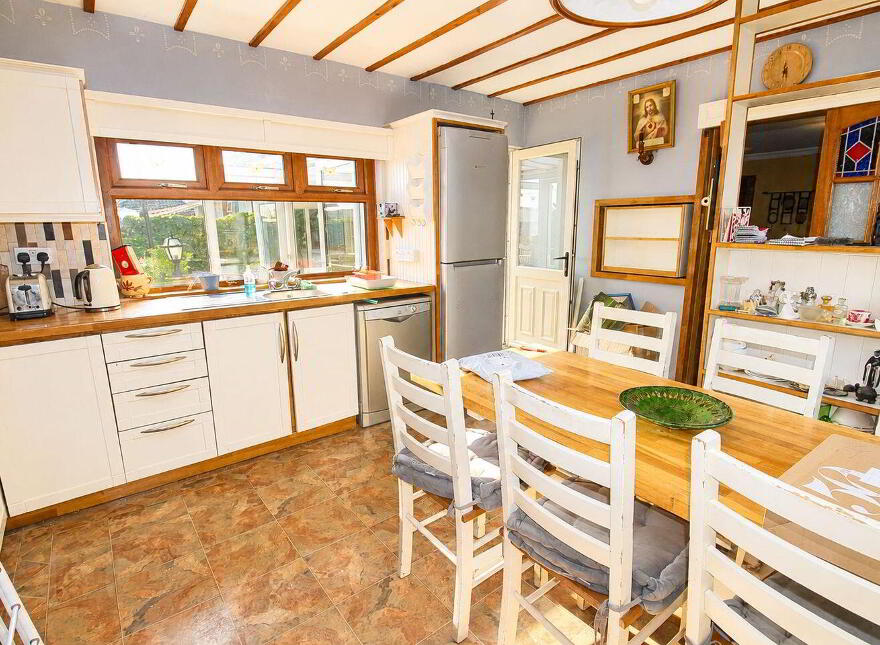 "Saint Martins", Coolattin Road, Carnew, Y14A625