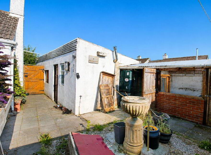 "Saint Martins", Coolattin Road, Carnew, Y14A625