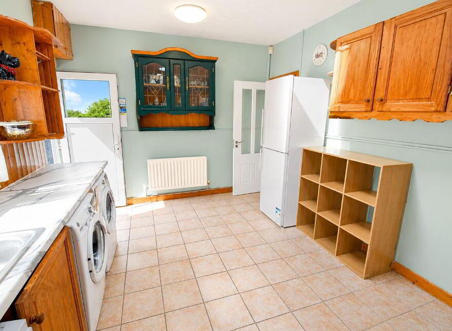 Iona, 4 Woodlands, Courtown, Y25WN53