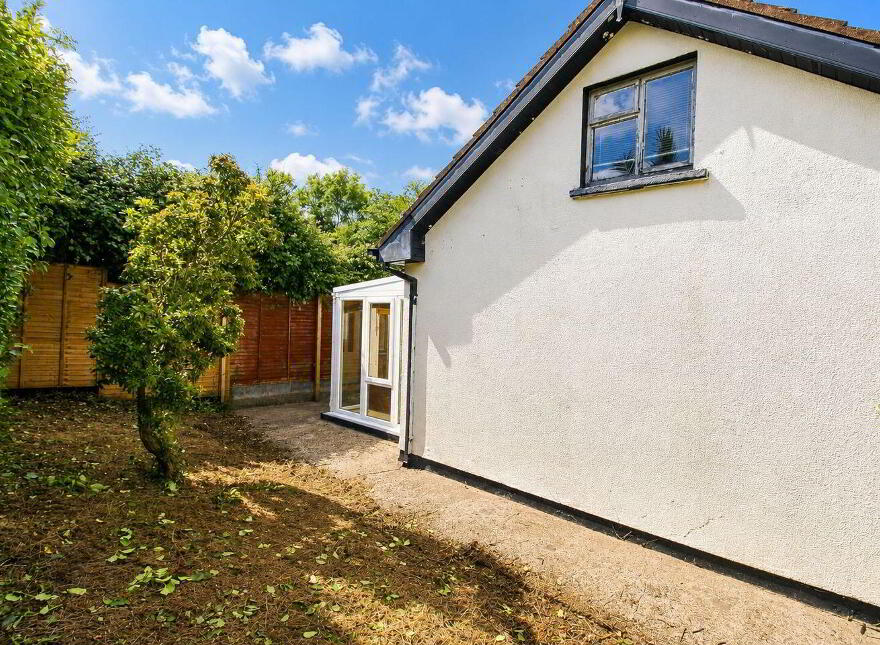 Iona, 4 Woodlands, Courtown, Y25WN53