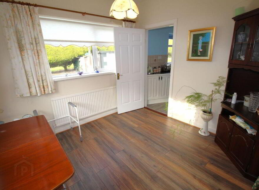 Avalon, Munny, Gorey, Y25Y223