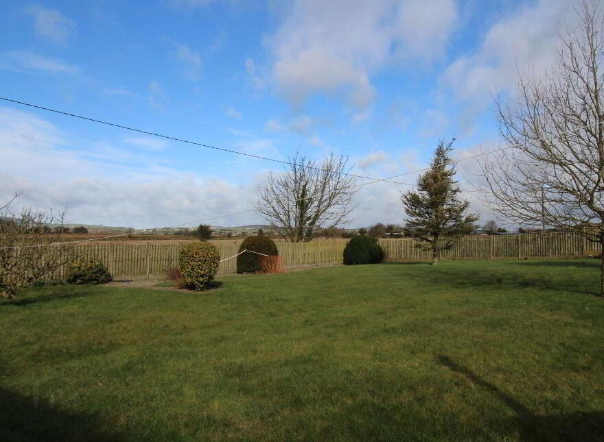 Avalon, Munny, Gorey, Y25Y223