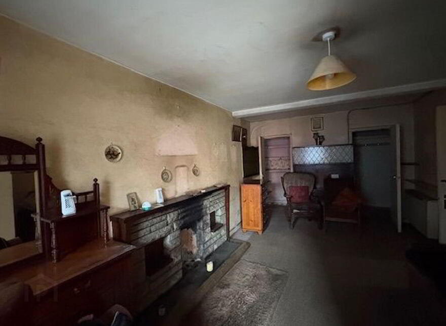 Church Street, Ennistymon, V95H2Y0