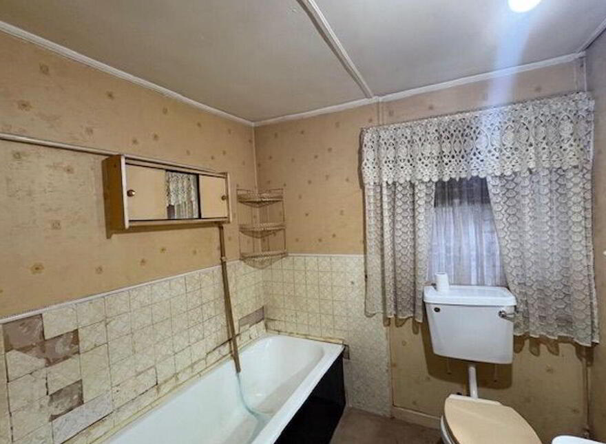 Church Street, Ennistymon, V95H2Y0