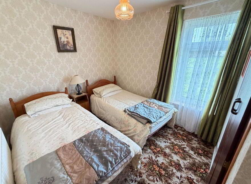 No. 1 Atlantic Drive, Kilfenora Road, Lisdoonvarna, V95D2V5