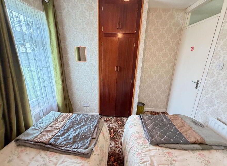 No. 1 Atlantic Drive, Kilfenora Road, Lisdoonvarna, V95D2V5