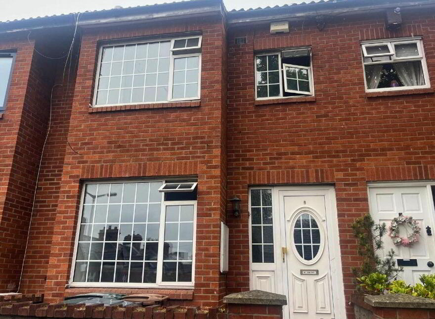 4 Rosary Terrace, Irishtown, Irishtown, D04X8R9