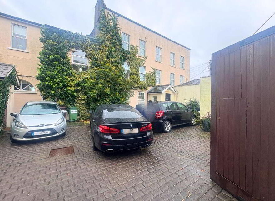 3 The Courtyard, Newtown Avenue, Blackrock, Blackrock, A94X4H1