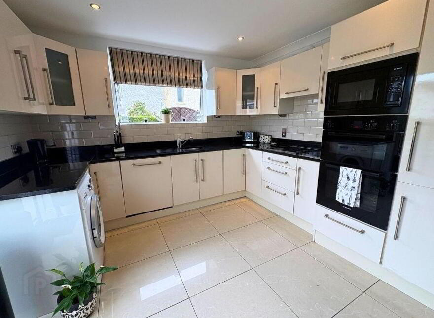 123 Foxrock Grove, Deansgrange, Deansgrange, D18F7Y0