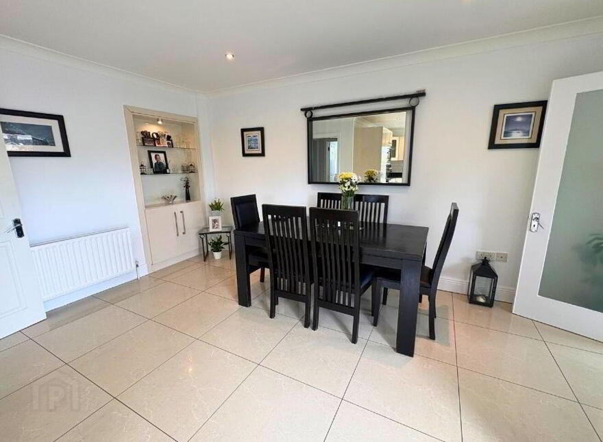 123 Foxrock Grove, Deansgrange, Deansgrange, D18F7Y0