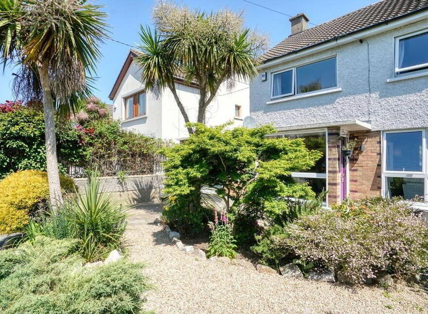 4 Foxrock Avenue, Foxrock, Foxrock, D18R2H4