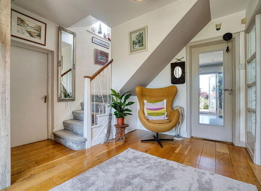 4 Foxrock Avenue, Foxrock, Foxrock, D18R2H4