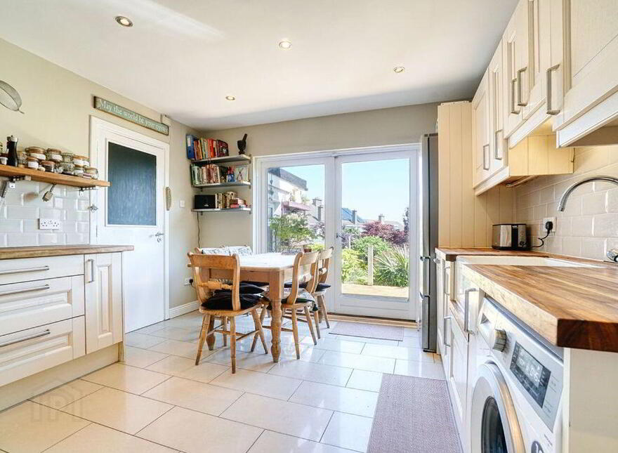 4 Foxrock Avenue, Foxrock, Foxrock, D18R2H4