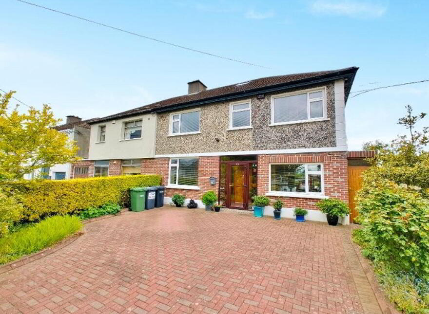 85 Meadow Grove, Dundrum, Dundrum, D16W3F2