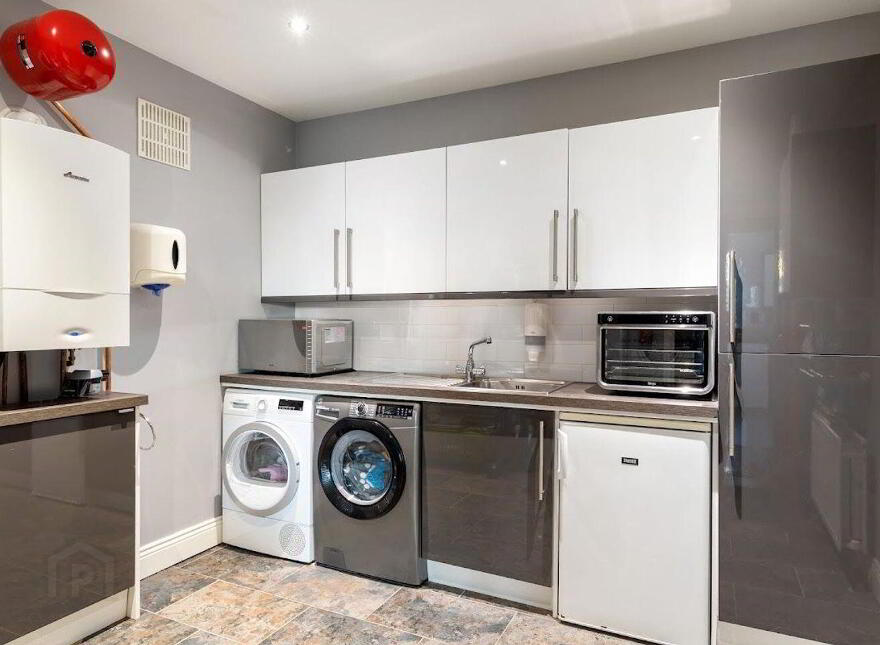 Bandon, Newtownpark Avenue, Blackrock, Blackrock, A94R7D4