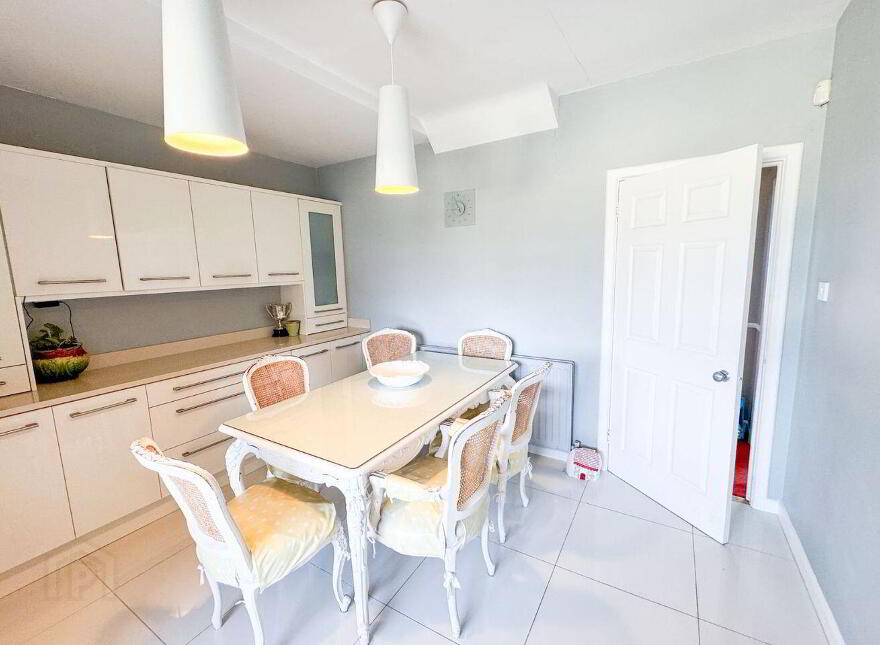 4 Woodlands Avenue, Glenageary, A96K7R9