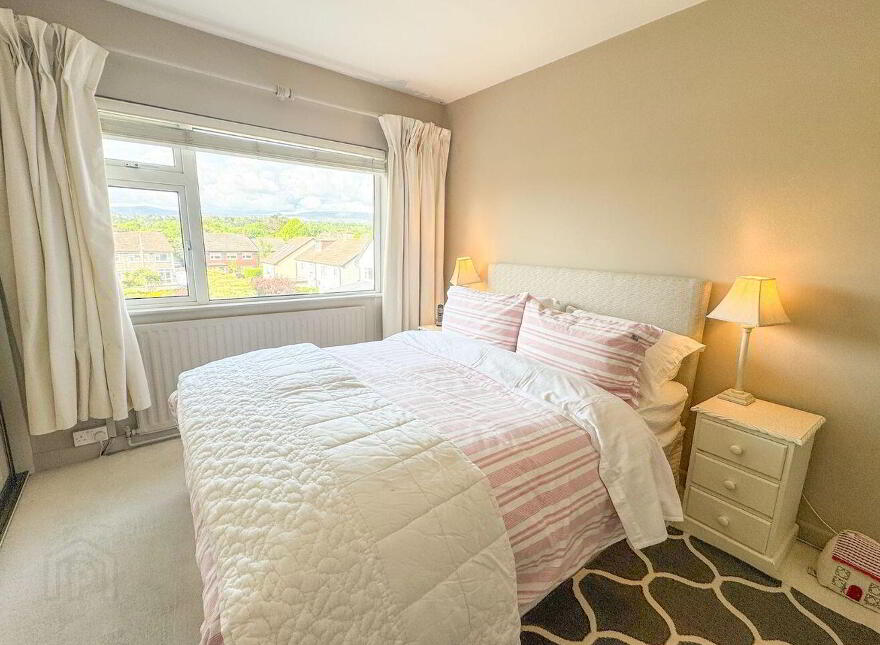 4 Woodlands Avenue, Glenageary, A96K7R9