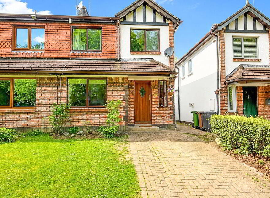 10 Parc Na Silla Rise, Loughlinstown, Loughlinstown, D18XY17 photo
