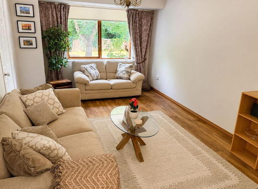 10 Parc Na Silla Rise, Loughlinstown, Loughlinstown, D18XY17