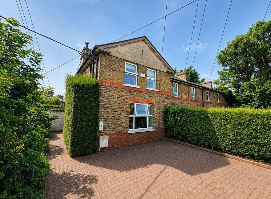 12 Sallynoggin Villas, Glenageary Road Upper, Glenageary, A96W702 photo
