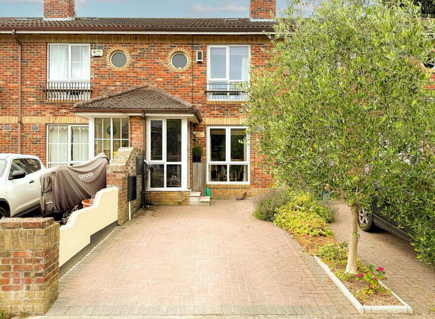 166 Castle Farm, Shankill, Shankill, D18F751 photo