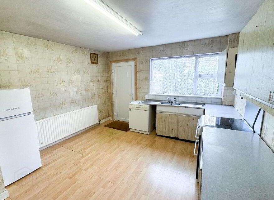 41 Churchview Park, Watson Estate, Killiney, A96N268