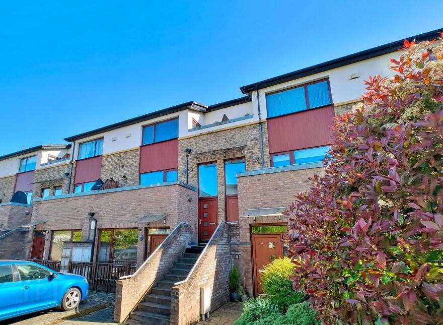 18 Olcovar, Shankill, Shankill, D18W635 photo