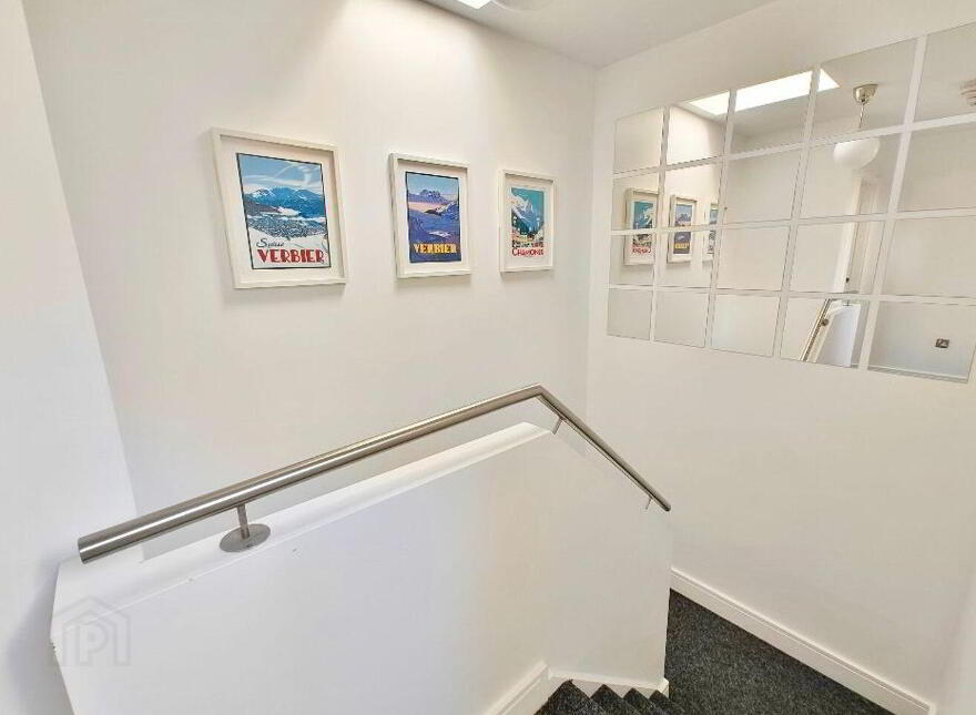 18 Olcovar, Shankill, Shankill, D18W635