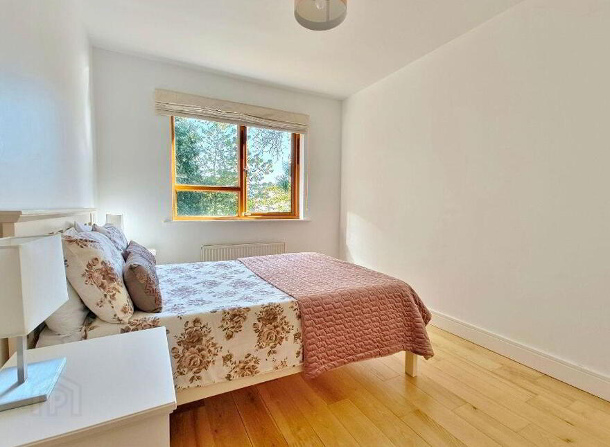 18 Olcovar, Shankill, Shankill, D18W635