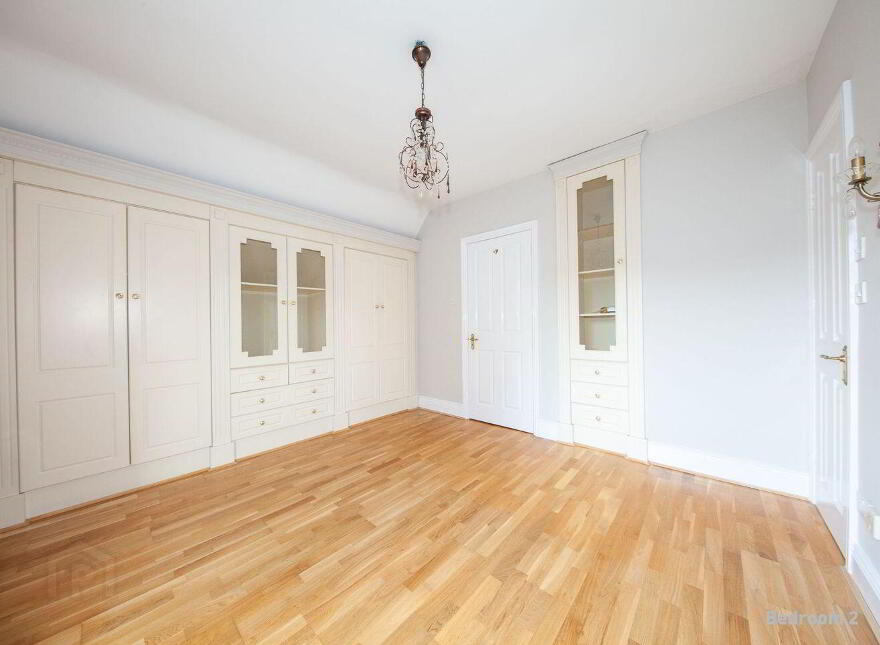 4 The Courtyard, Monastery, Enniskerry, A98N990