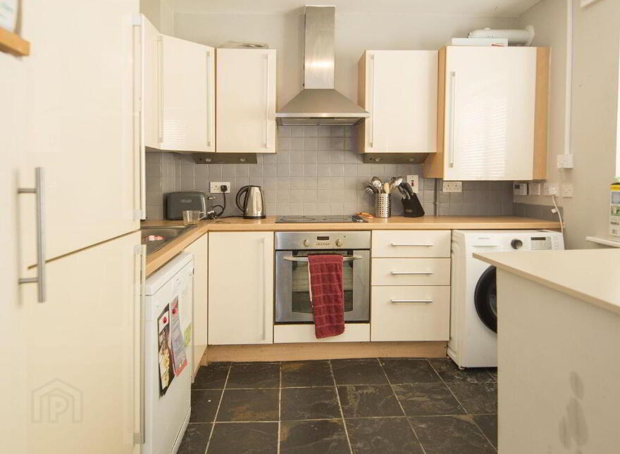 Apartment 11 Phibblestown House Clonsilla, Clonsilla, D15KV61