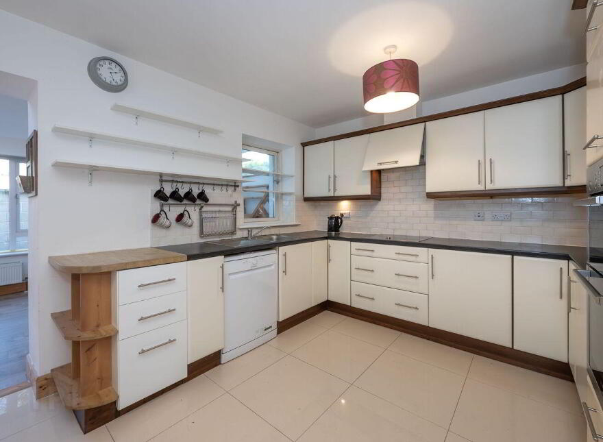 10 Bridgefield Place, Curraheen Road, Bishopstown, T12P592