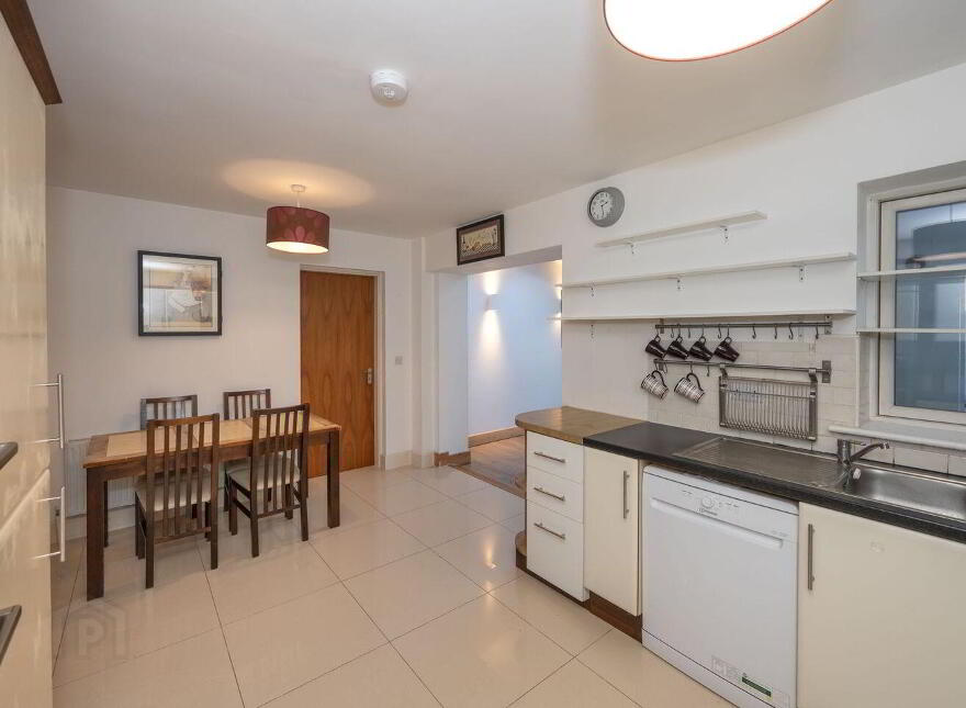 10 Bridgefield Place, Curraheen Road, Bishopstown, T12P592