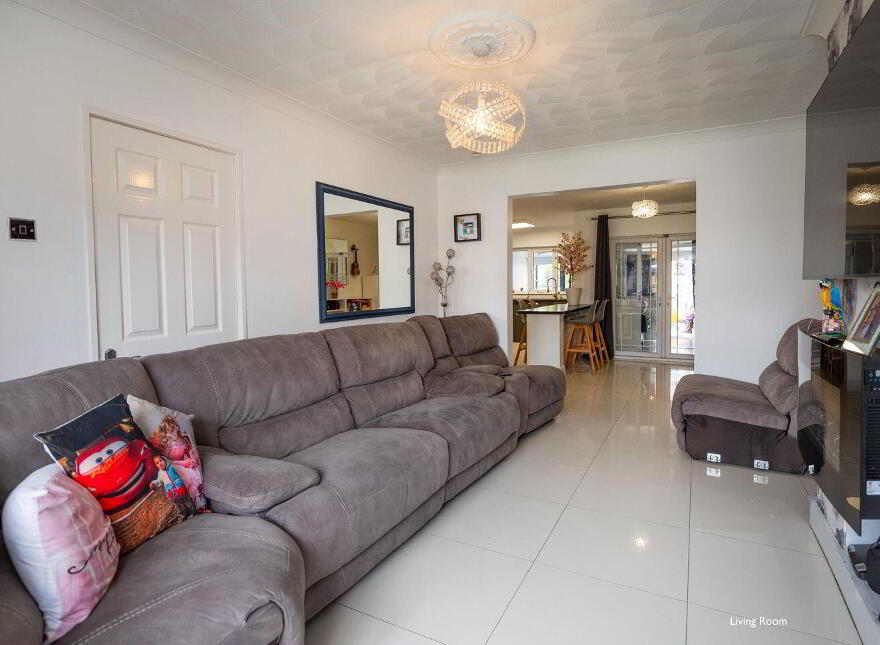 5 The Avenue, Orlynn Park, Lusk, K45A436