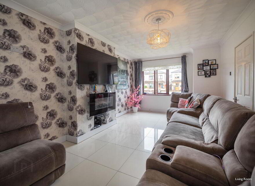 5 The Avenue, Orlynn Park, Lusk, K45A436