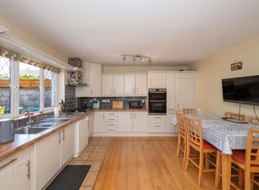 2 Barr An Bhaile, Passage West, T12Y1KK