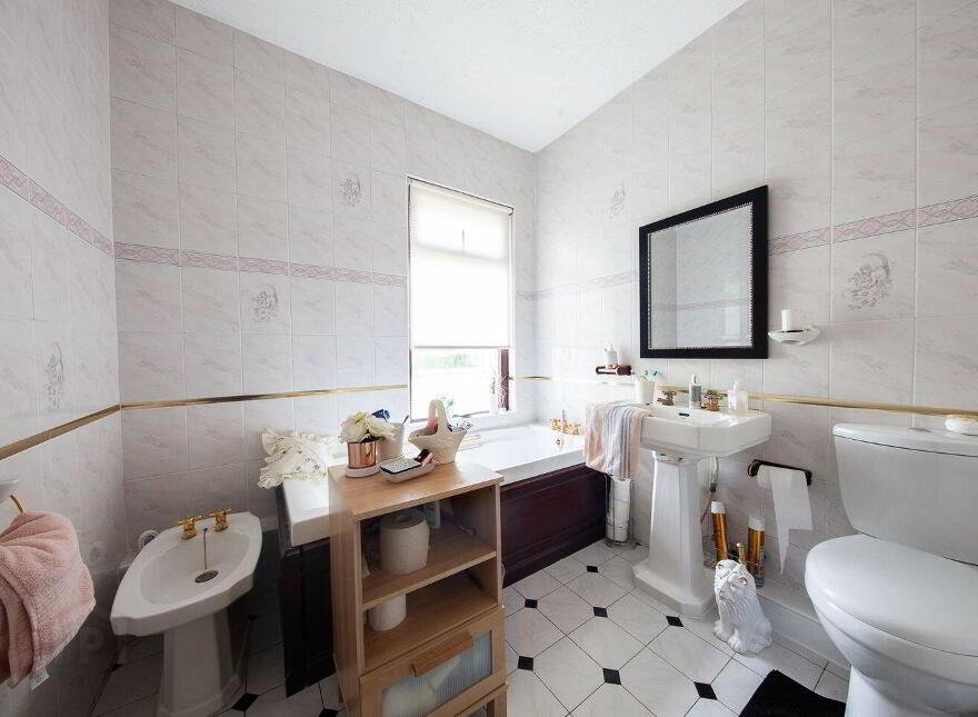 Fox Lodge, Foxcovert Lane, Kilteel, Kilteel, W91XCX8
