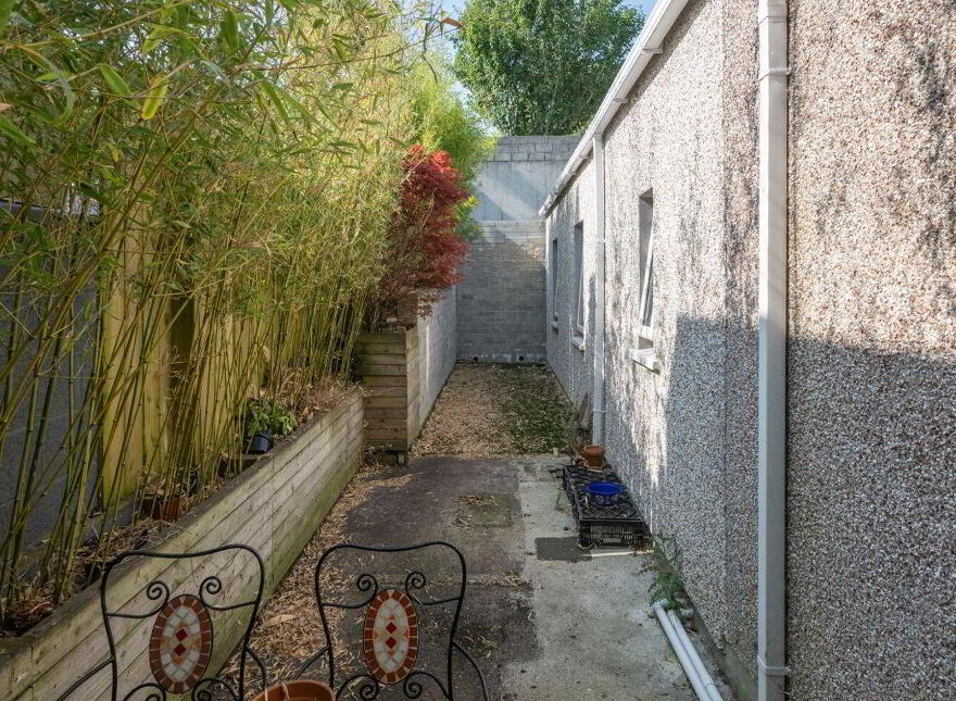 100 Ashmount Court, Tivoli, T23WF44