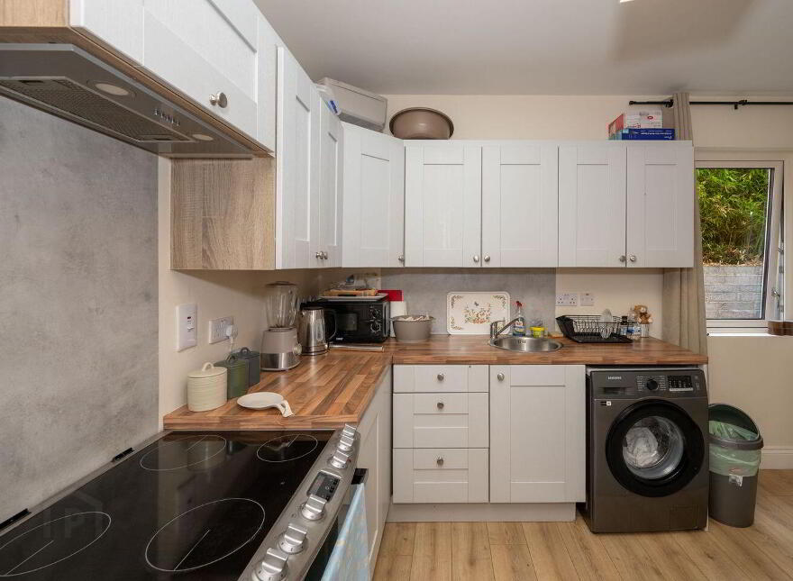 100 Ashmount Court, Tivoli, T23WF44