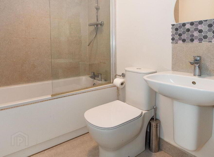 54 Hallwell Avenue, Adamstown, K78W8N6