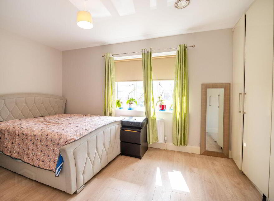 54 Hallwell Avenue, Adamstown, K78W8N6