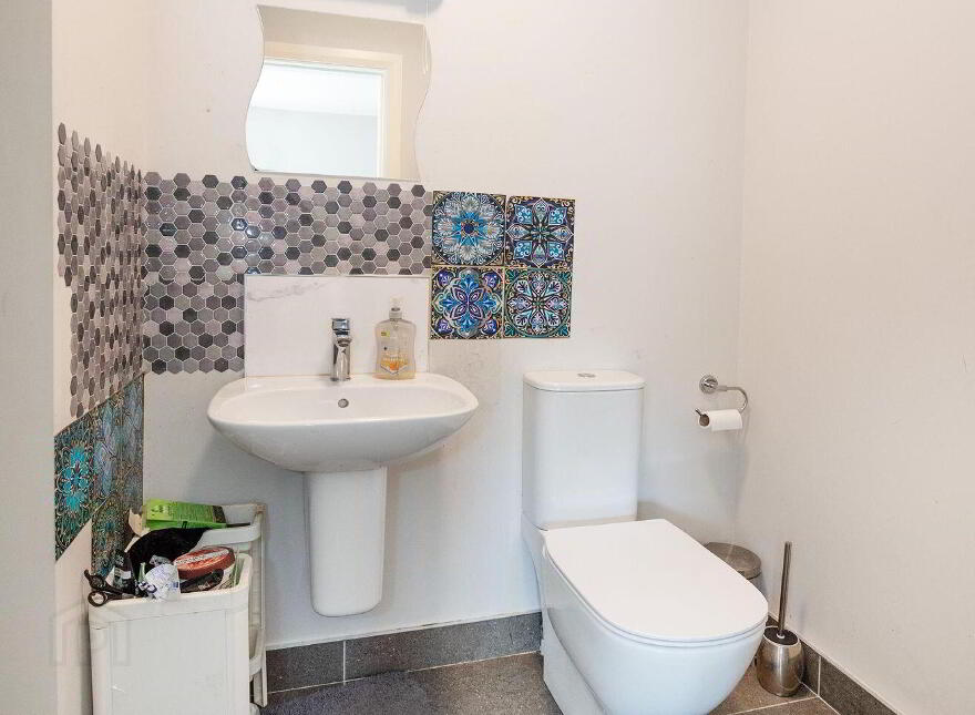 54 Hallwell Avenue, Adamstown, K78W8N6