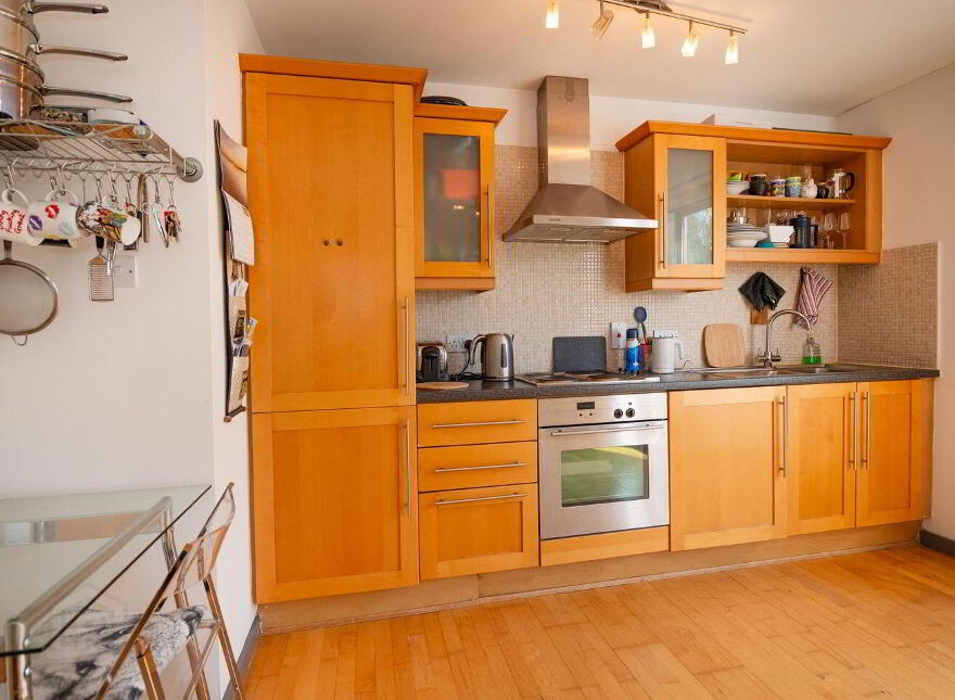 90 Griffith Hall, Glandore Road, Drumcondra, Drumcondra, D09PK49