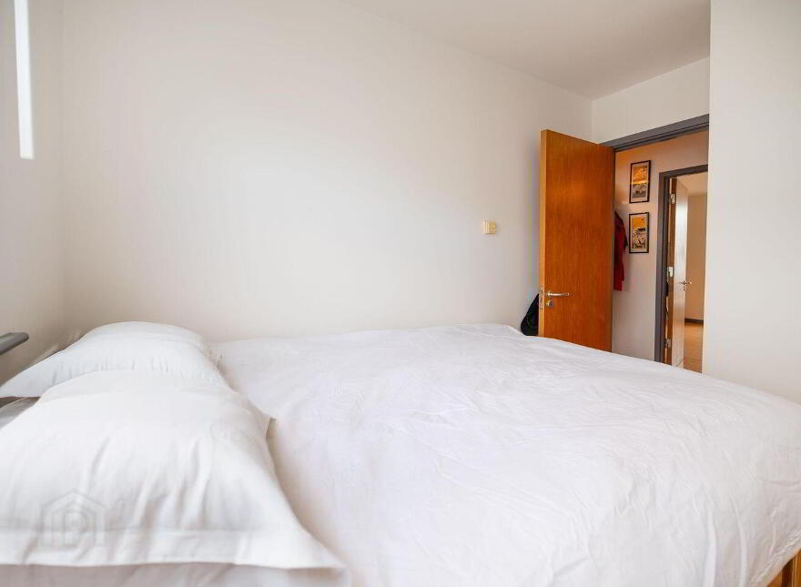 90 Griffith Hall, Glandore Road, Drumcondra, Drumcondra, D09PK49