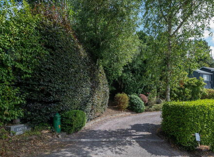 Lucca, Kilcoolishal, Glounthaune, T45X564