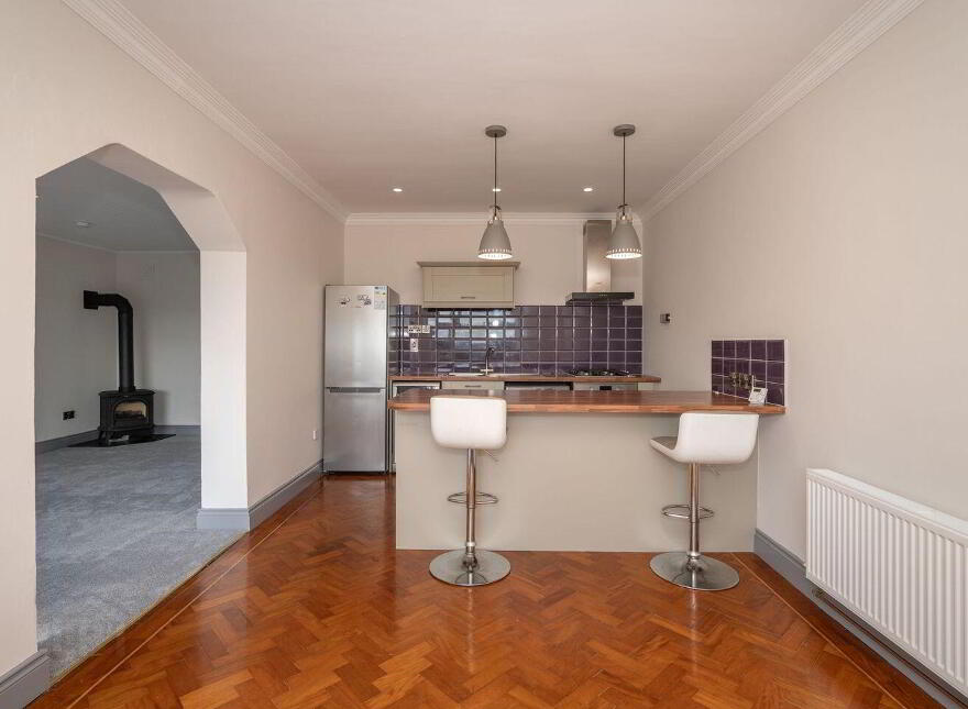 Lucca, Kilcoolishal, Glounthaune, T45X564